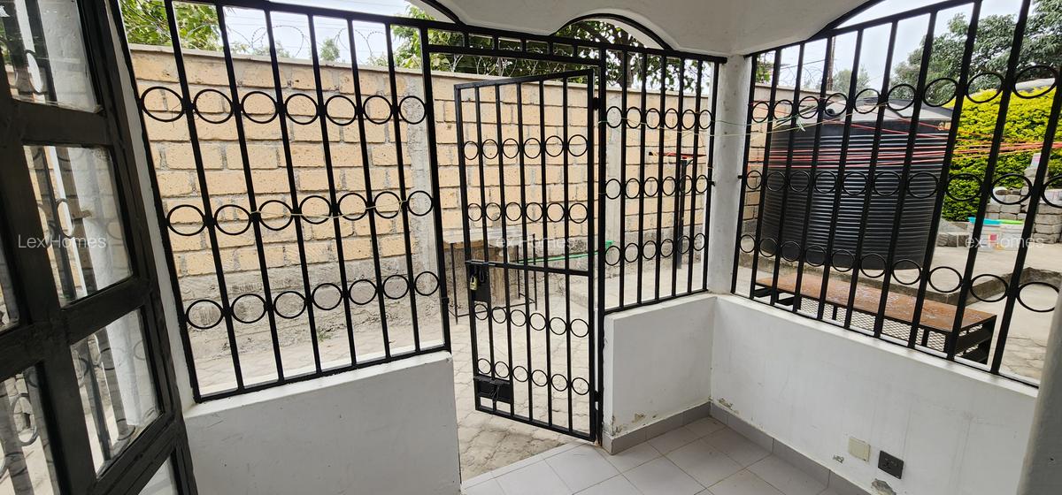 3 Bed House with En Suite at Rimpa - 10