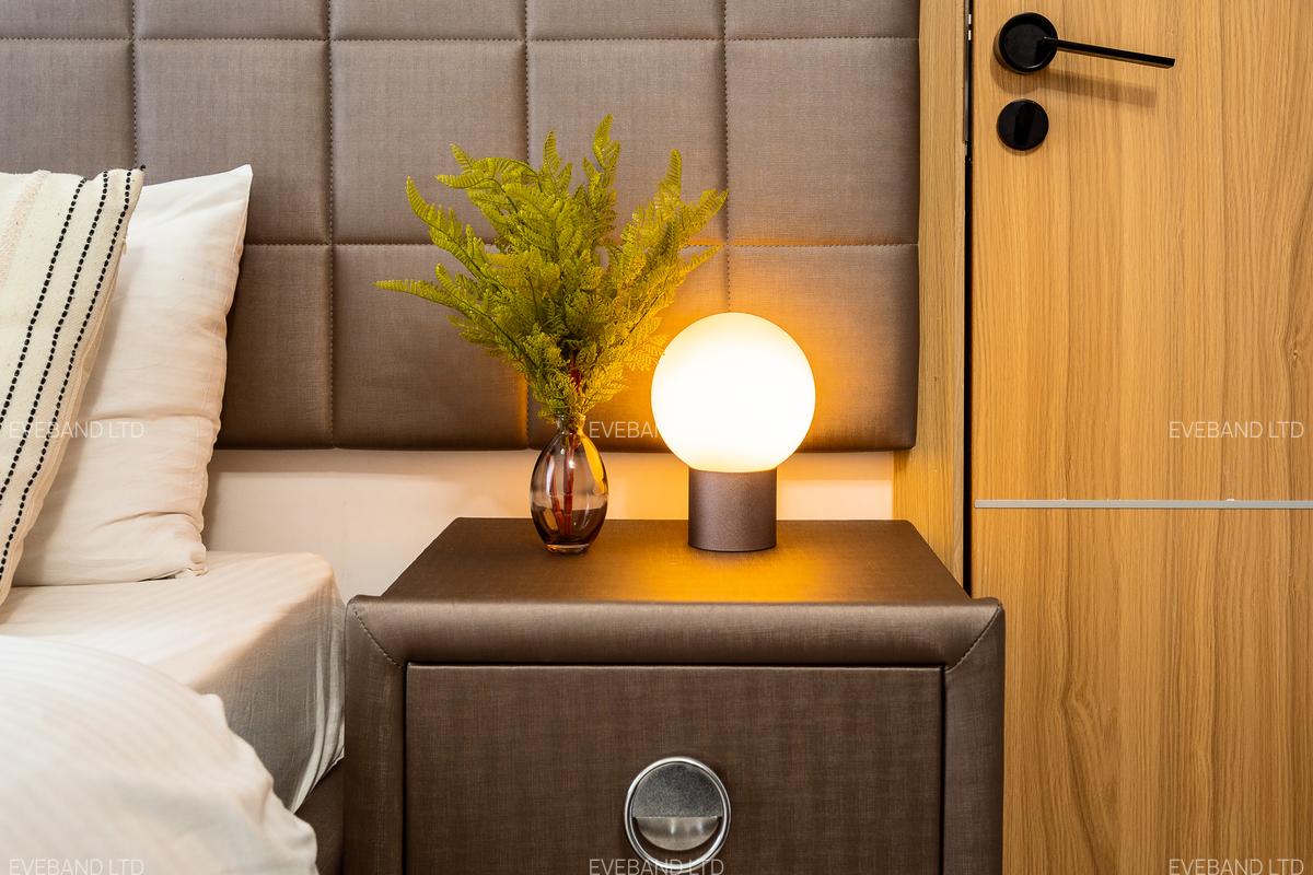 Furnished 2 Bed Apartment with En Suite at Wood Avenue - 13