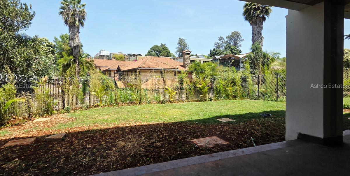 5 Bed Villa with En Suite at Granville Grove - 13