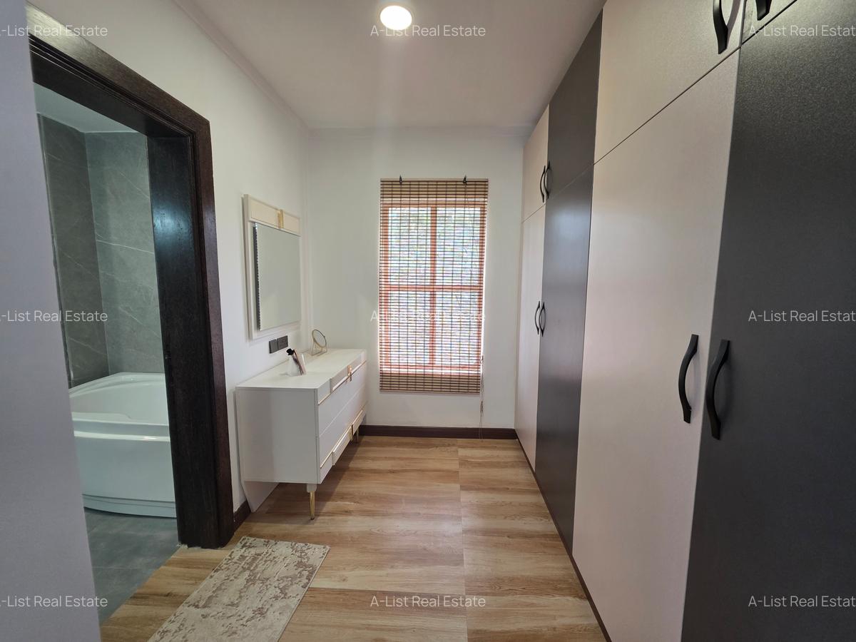 3 Bed Apartment with En Suite at Mandera Road - 8