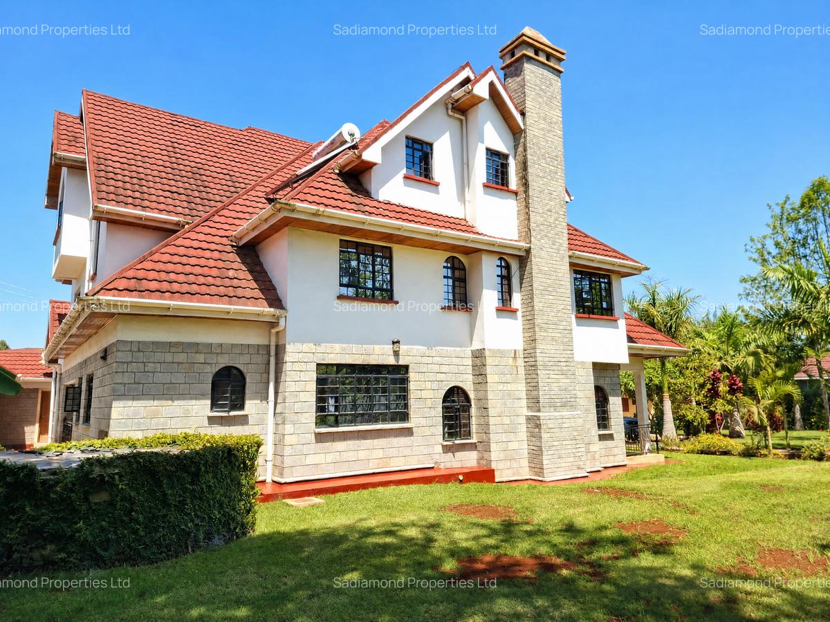 6 Bed House with En Suite in Karen - 1