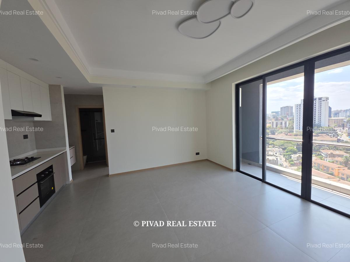 2 Bed Apartment with Swimming Pool in Riverside - 5