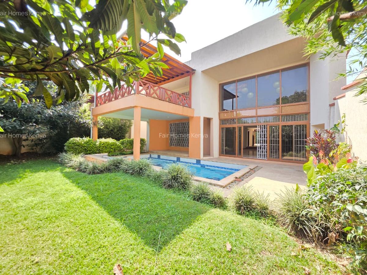 5 Bed Townhouse with En Suite at Convent Drive - 1