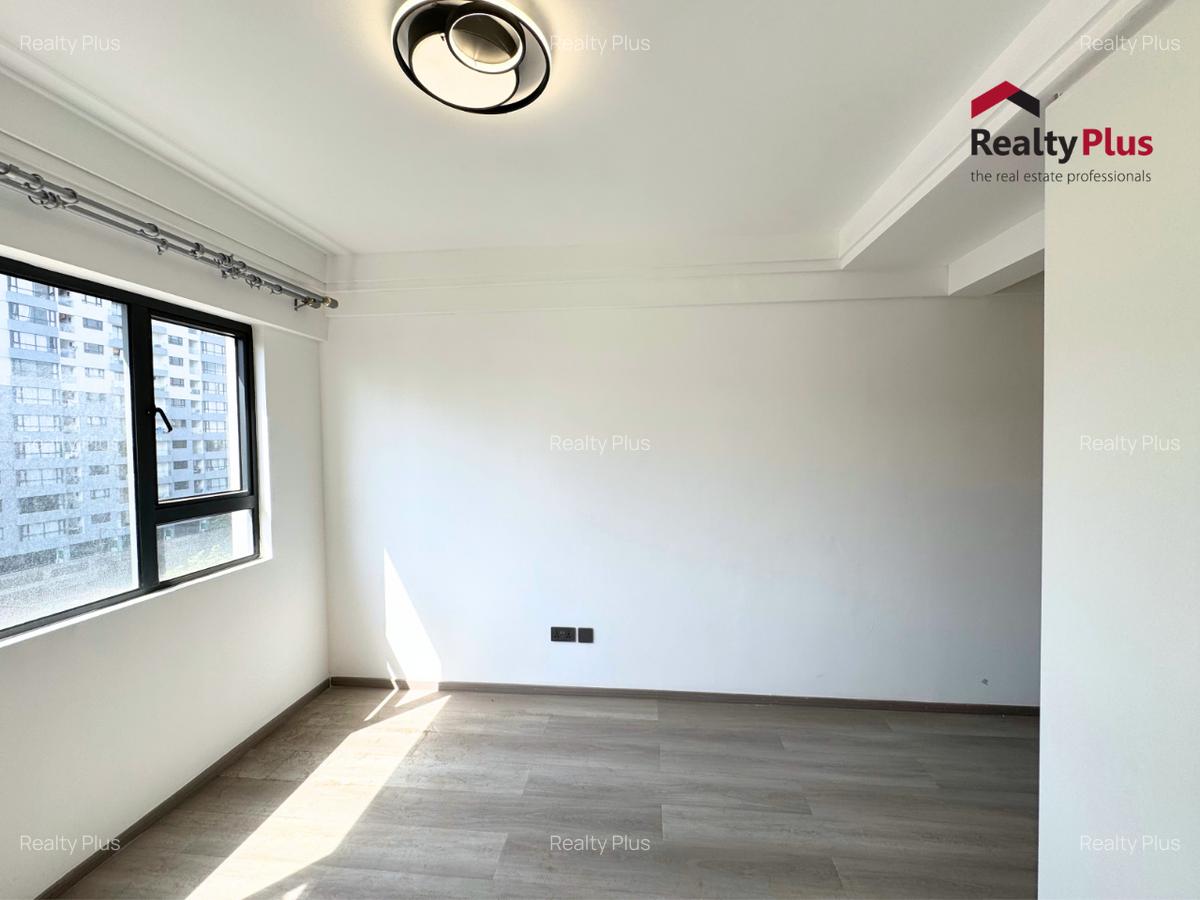 3 Bed Apartment with En Suite at Valley Arcade - 17