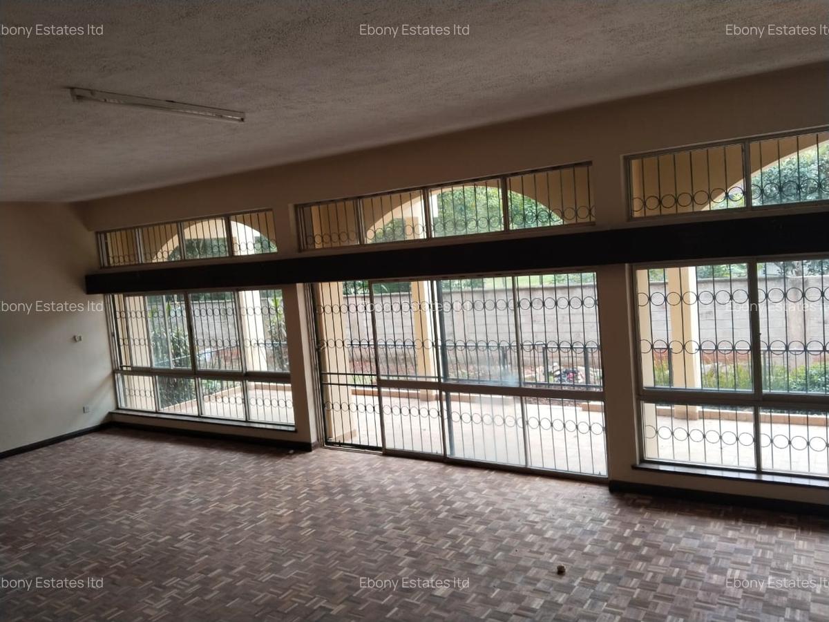 Commercial Property with Service Charge Included in Lavington - 5