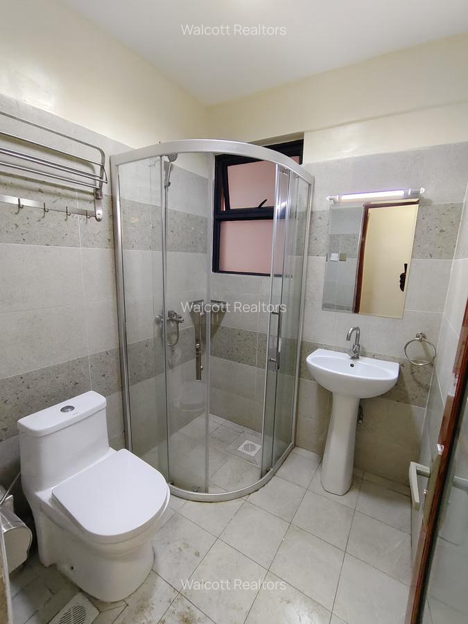 2 Bed Apartment with En Suite in Kileleshwa - 5