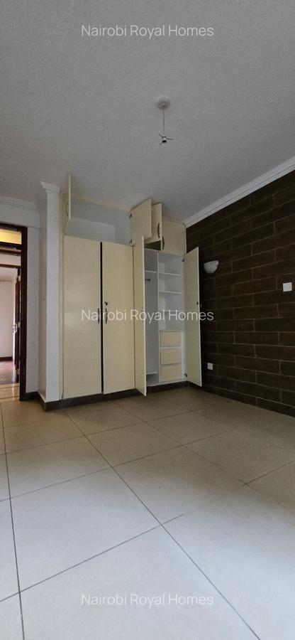 3 Bed Apartment with En Suite at Valley Arcade - 18