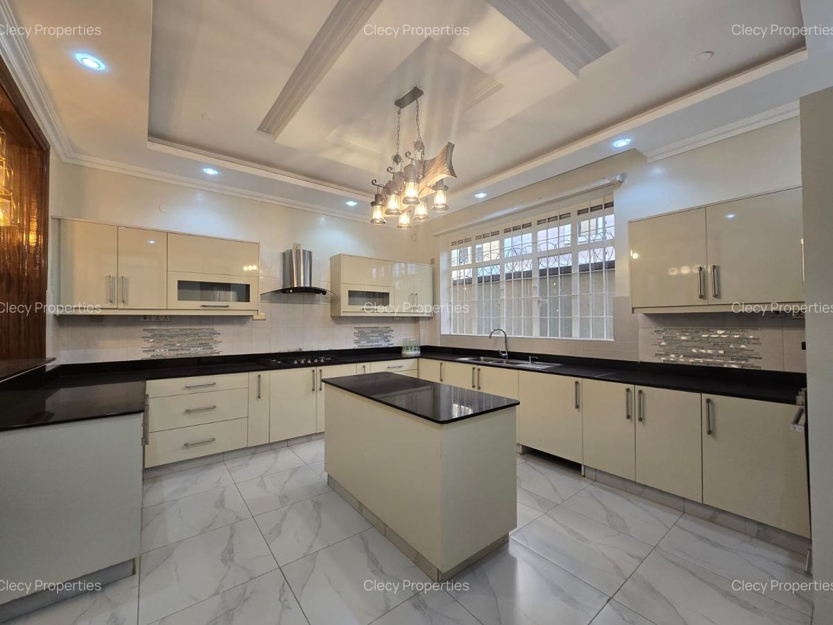 5 Bed House with En Suite at Mugutha - 5
