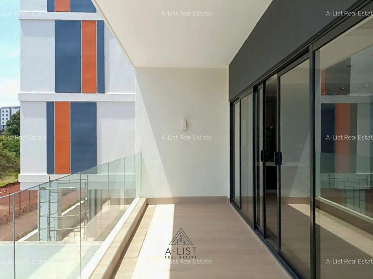 2 Bed Apartment with En Suite at Two Rivers - 6