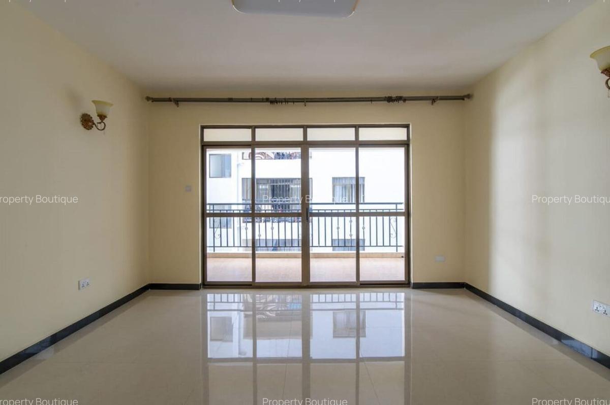 1 Bed Apartment with En Suite at Mugoiri Road - 4