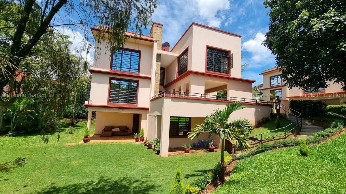 4 Bed Villa with En Suite at Runda - 2