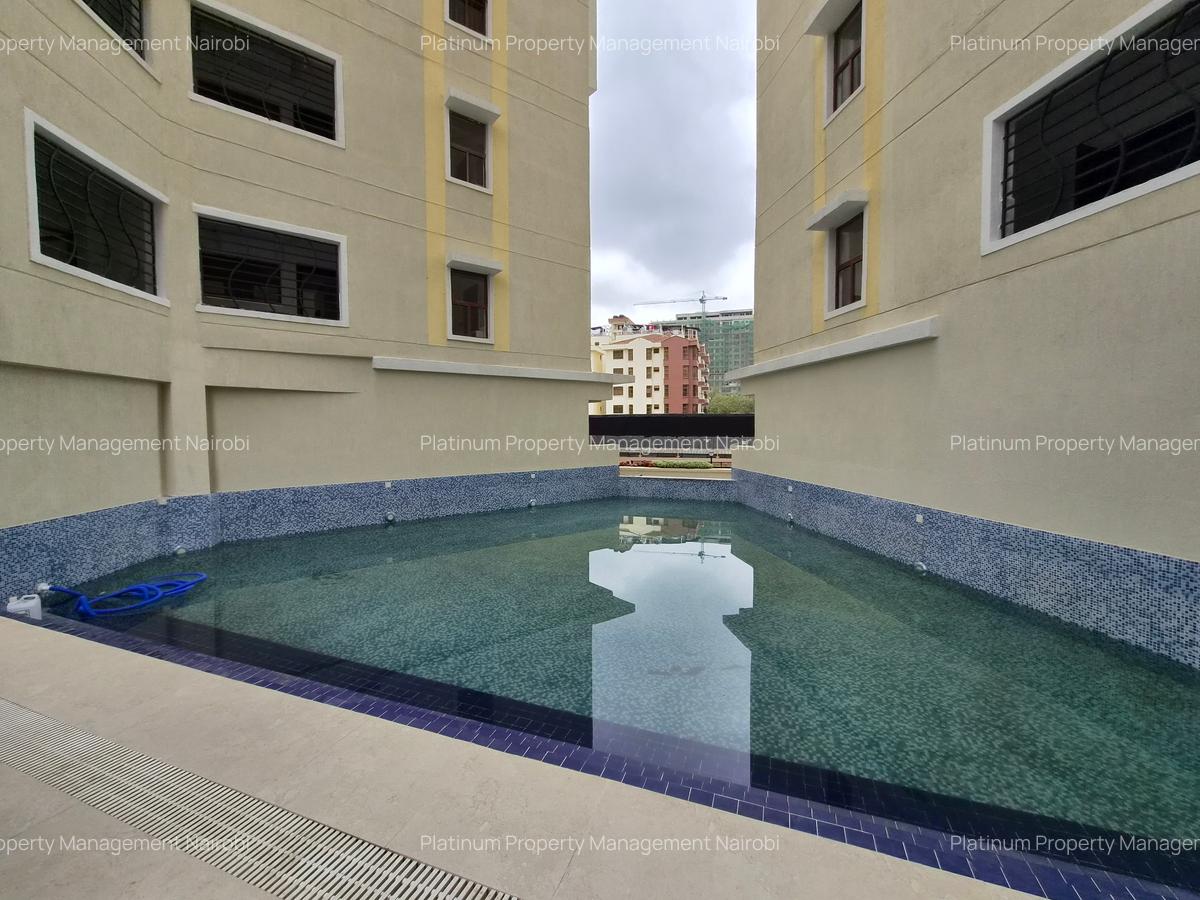 3 Bed Apartment with En Suite at Mandera Rd - 15