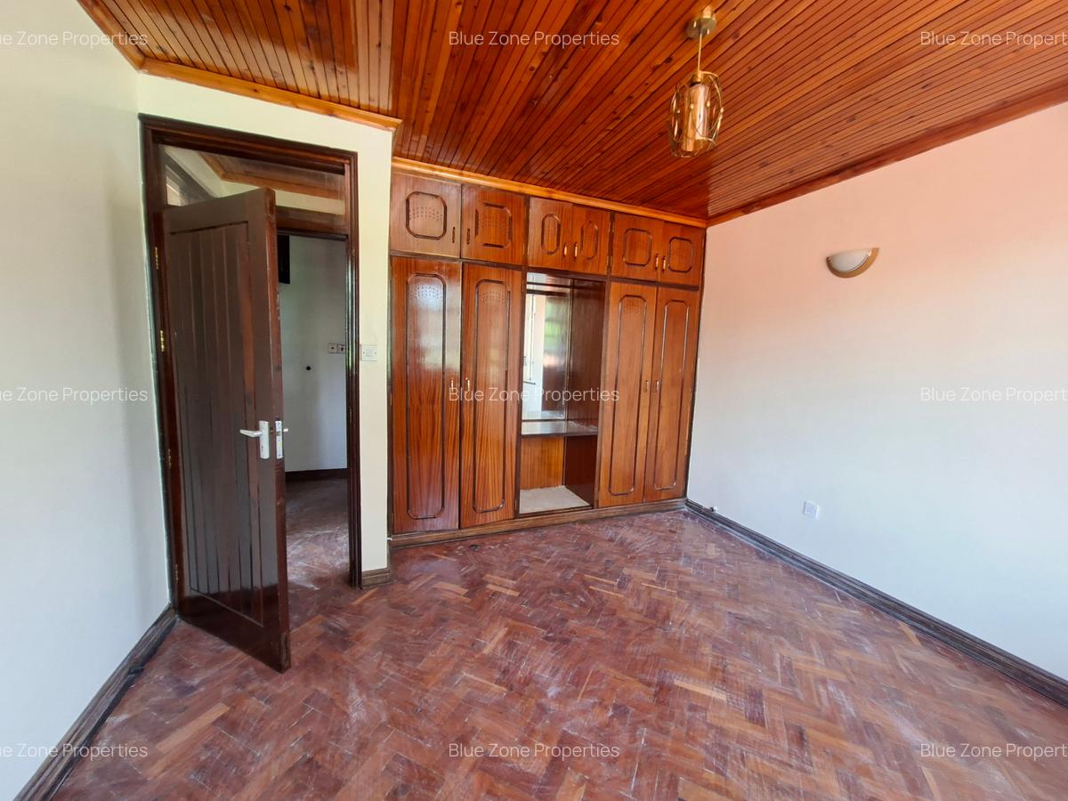 5 Bed House with En Suite at Off Ruaka Rd - 14
