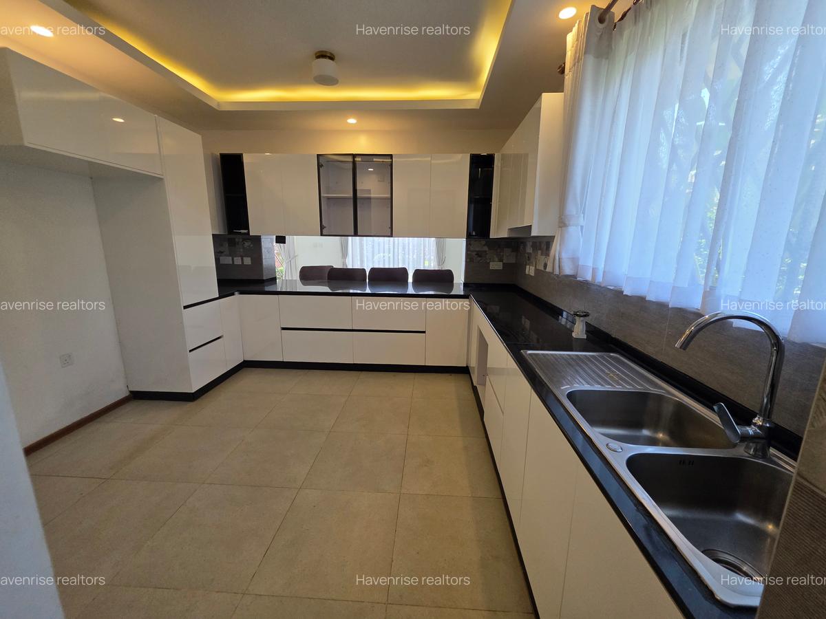 4 Bed Townhouse at Runda - 7