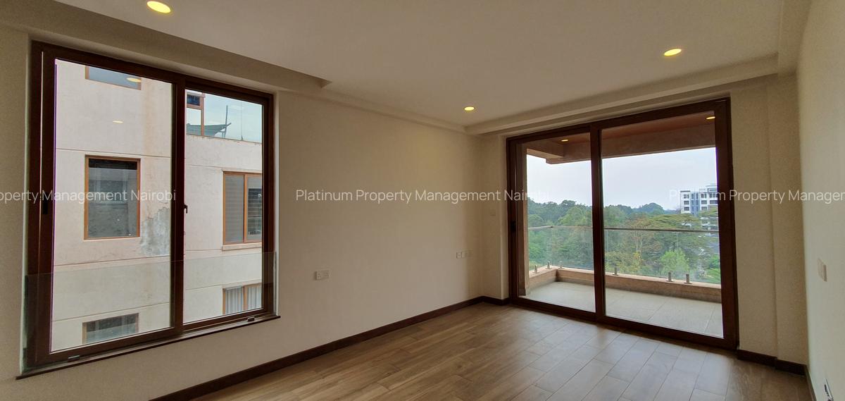 3 Bed Apartment with En Suite at Peponi Rd - 11