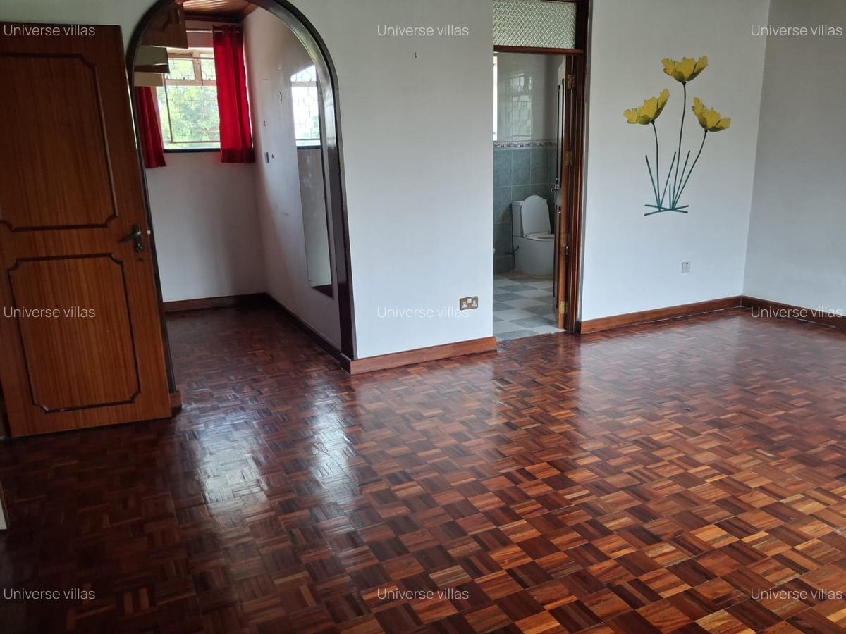 5 Bed Townhouse with En Suite at Karen - 7