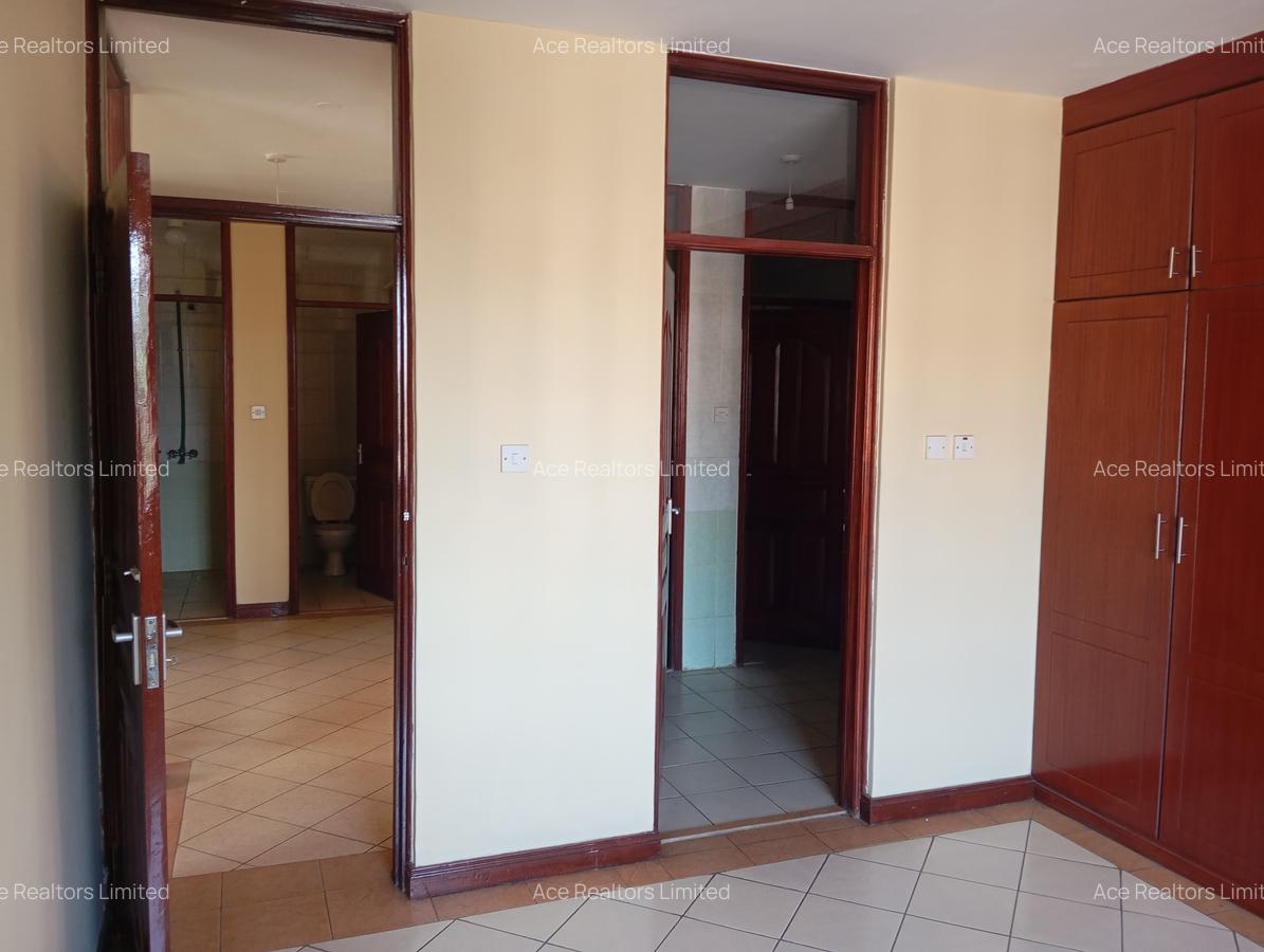 3 Bed Apartment with En Suite at Ngara Road - 9