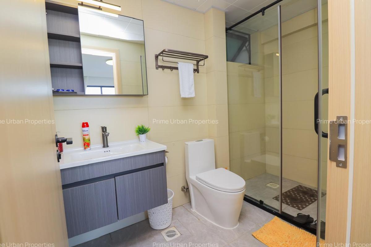 Serviced 2 Bed Apartment with En Suite in Westlands Area - 13