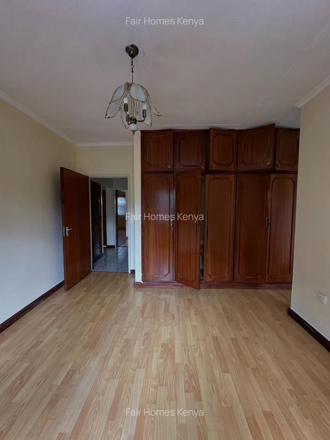 5 Bed Townhouse with En Suite at James Gichuru - 7