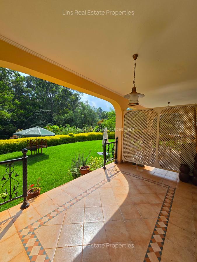3 Bed Townhouse with En Suite in Spring Valley - 2