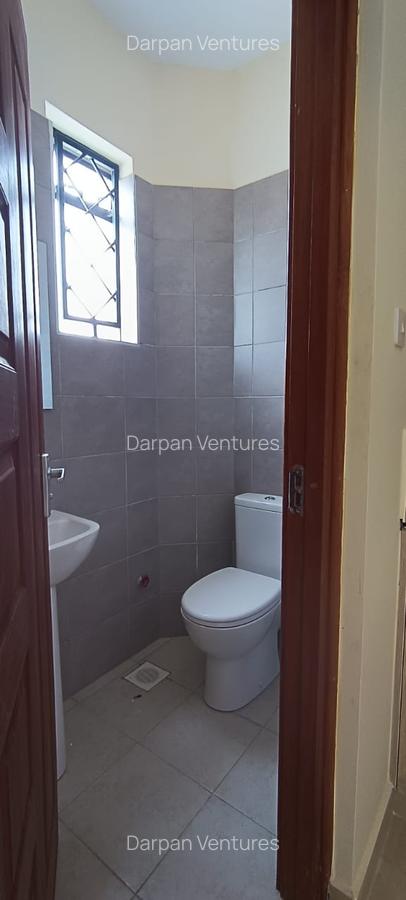 7,530 ft² Warehouse with Service Charge Included in Ruaraka - 8