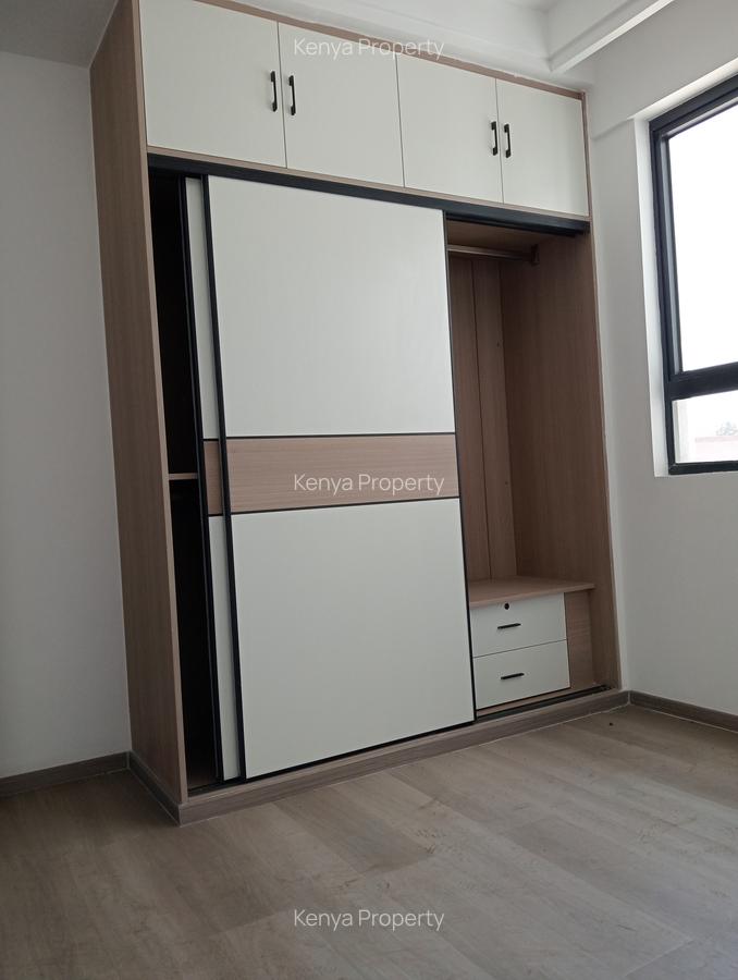 Serviced 1 Bed Apartment with Swimming Pool in Valley Arcade - 18