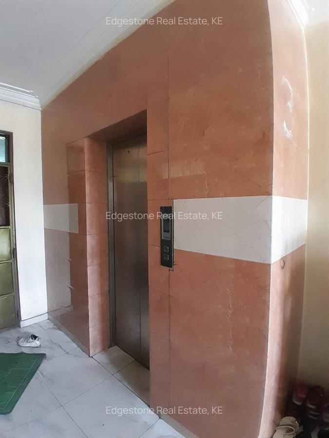 3 Bed Apartment with En Suite in Mombasa CBD - 4