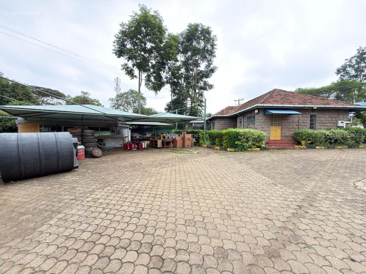 Commercial Property with Service Charge Included at Lavington - 7