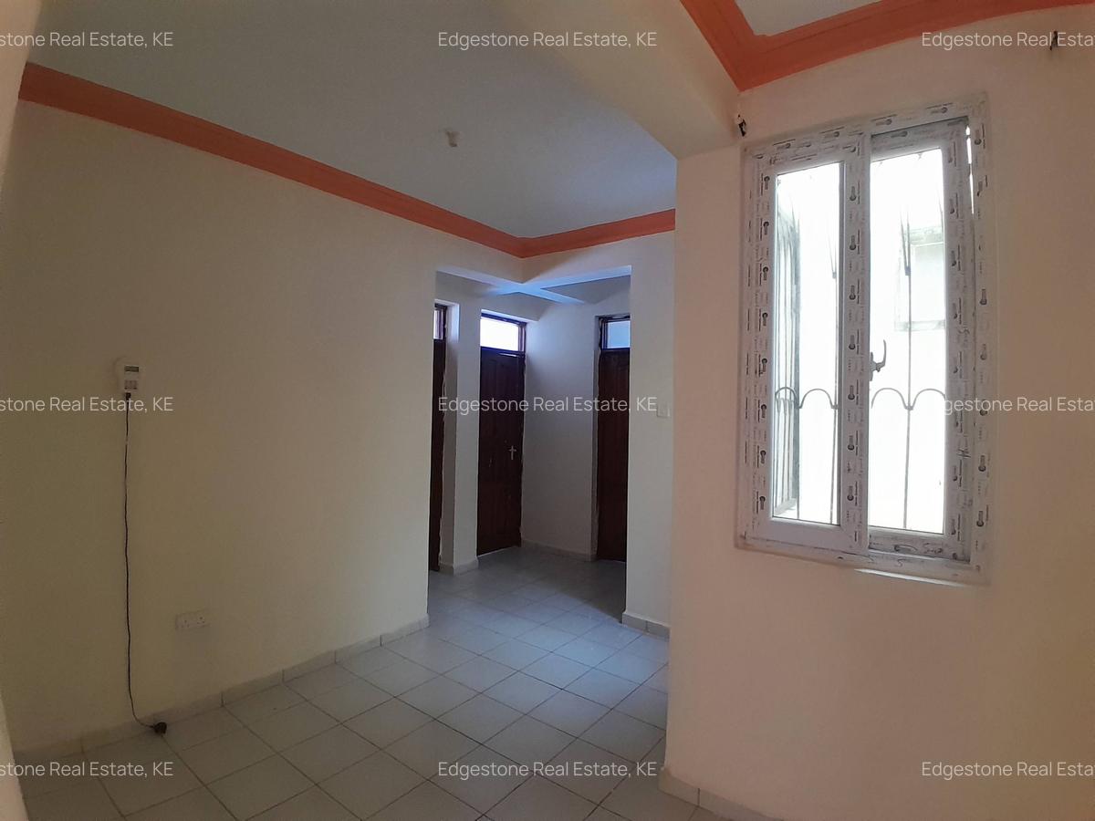 3 Bed Apartment with En Suite in Mtwapa - 4