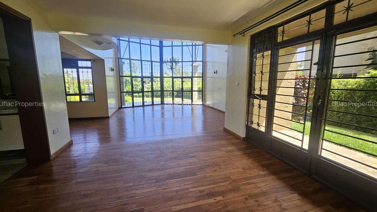 5 Bed Townhouse with En Suite in Runda - 11