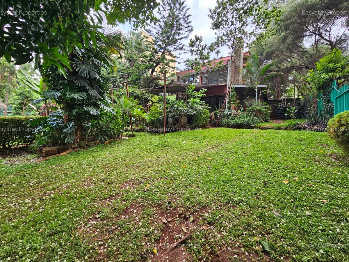 3 Bed Townhouse with En Suite in Kilimani - 1