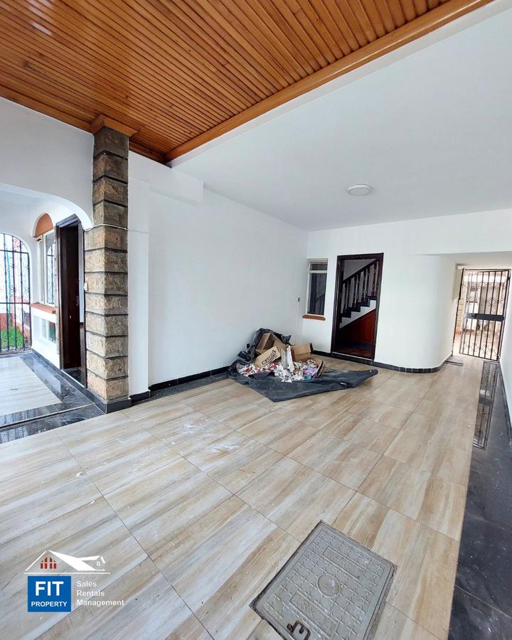 4 Bed Townhouse with En Suite in Westlands Area - 10