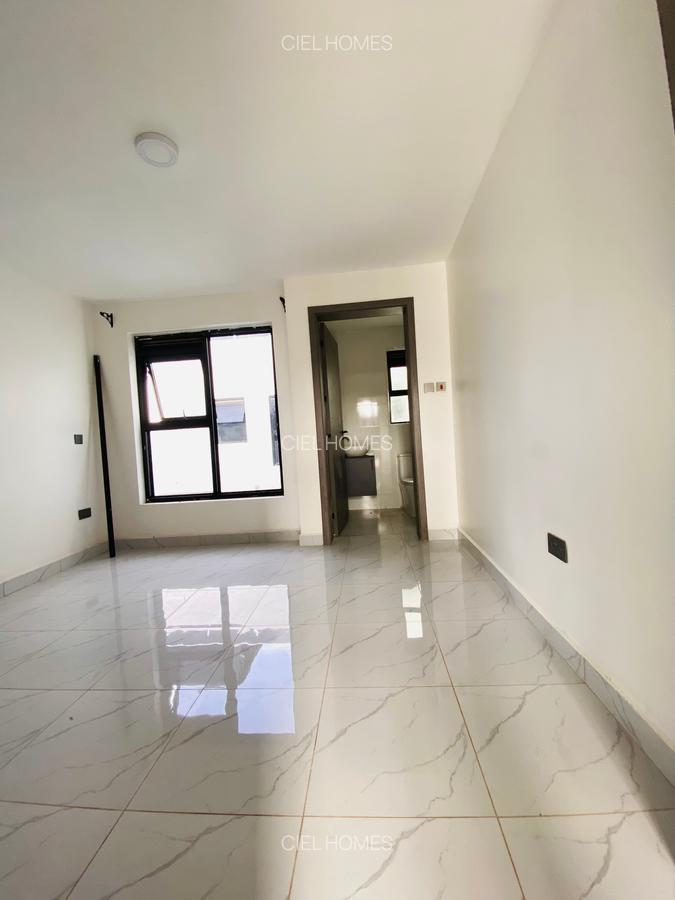 5 Bed Villa with En Suite at Kwa Kairu - 15