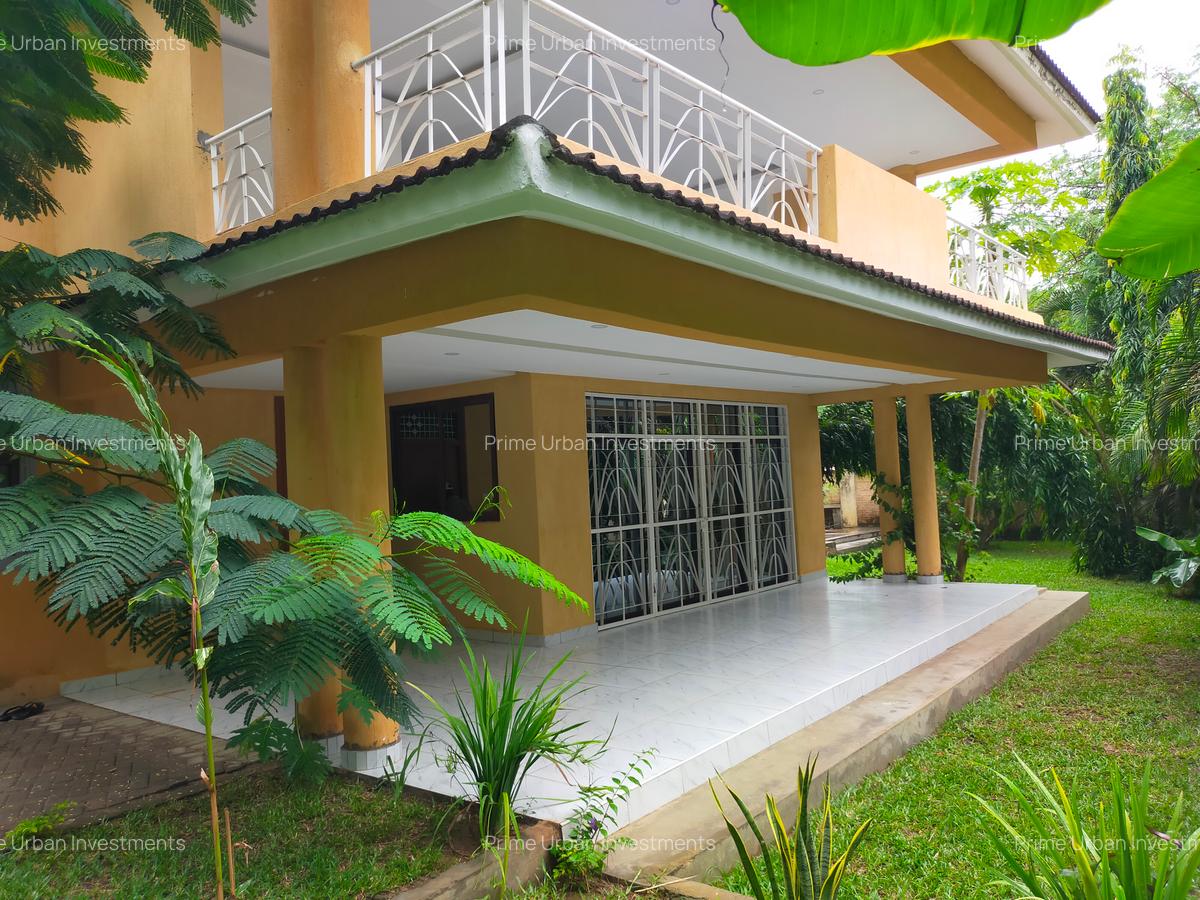 4 Bed Villa with En Suite in Vipingo - 2