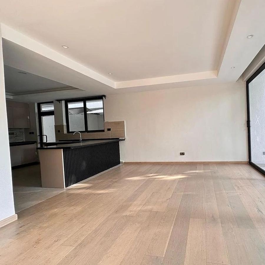 4 Bed Townhouse with En Suite in Lavington - 3