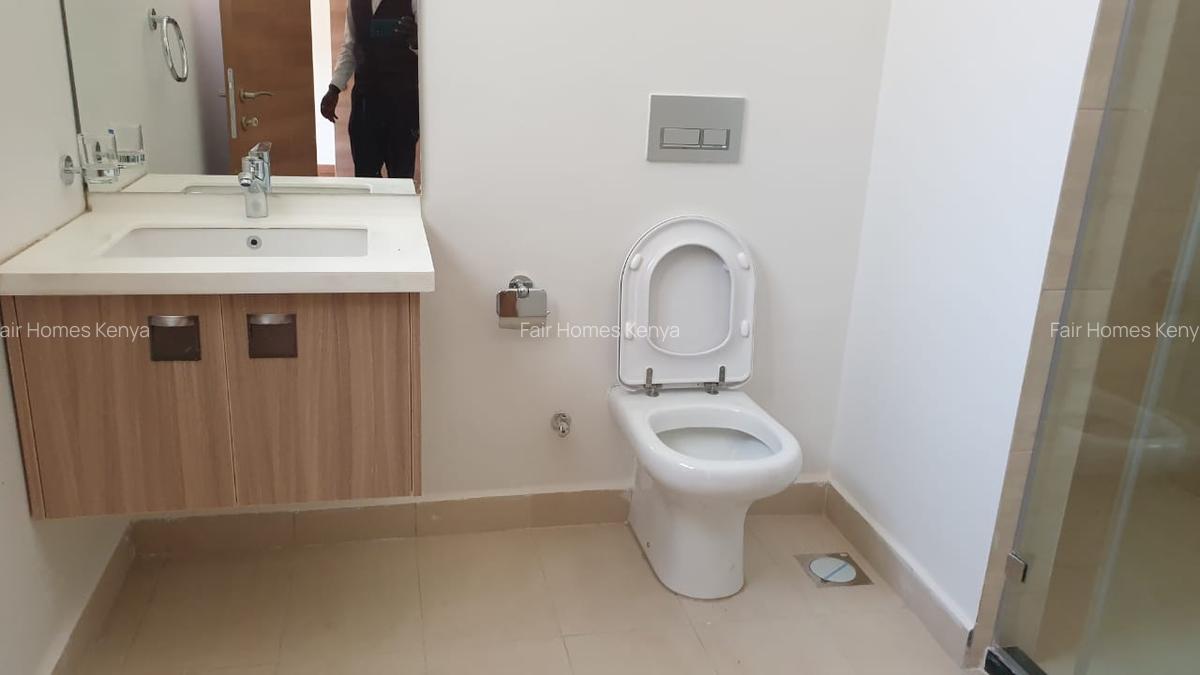 5 Bed Townhouse with En Suite at Njumbi Lane - 11