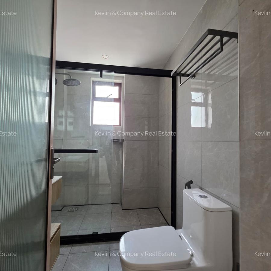 3 Bed Apartment with En Suite in Riverside - 15