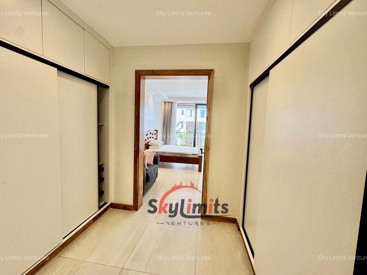 3 Bed Apartment with En Suite at Peponi Rd - 9