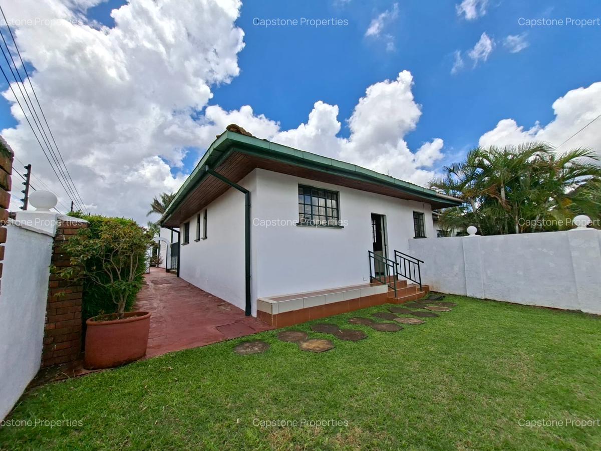 2 Bed House with En Suite in Runda - 1