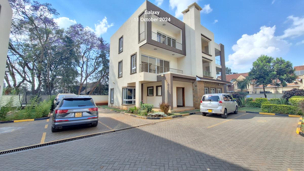 5 Bed Townhouse with En Suite at Mugumo Road - 6