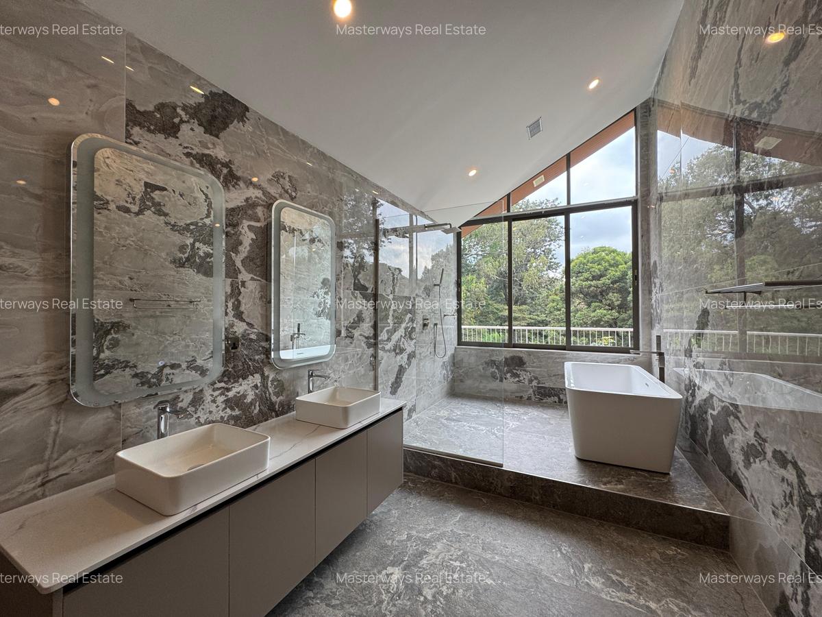 4 Bed Villa with En Suite at Ndege Road - 6