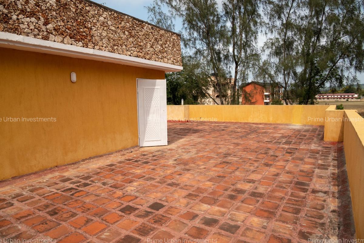 4 Bed House with En Suite in Vipingo - 2