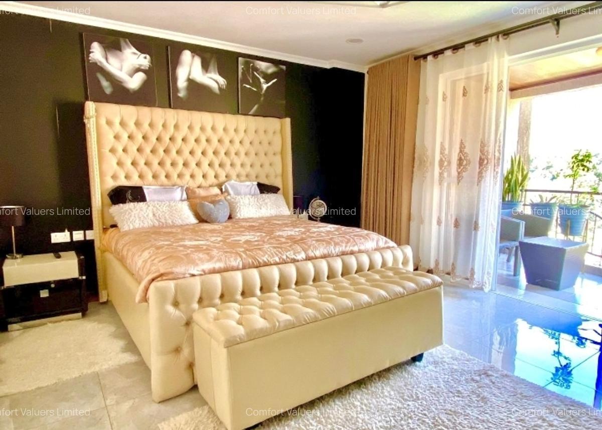 4 Bed House with En Suite at Valley Arcade - 11