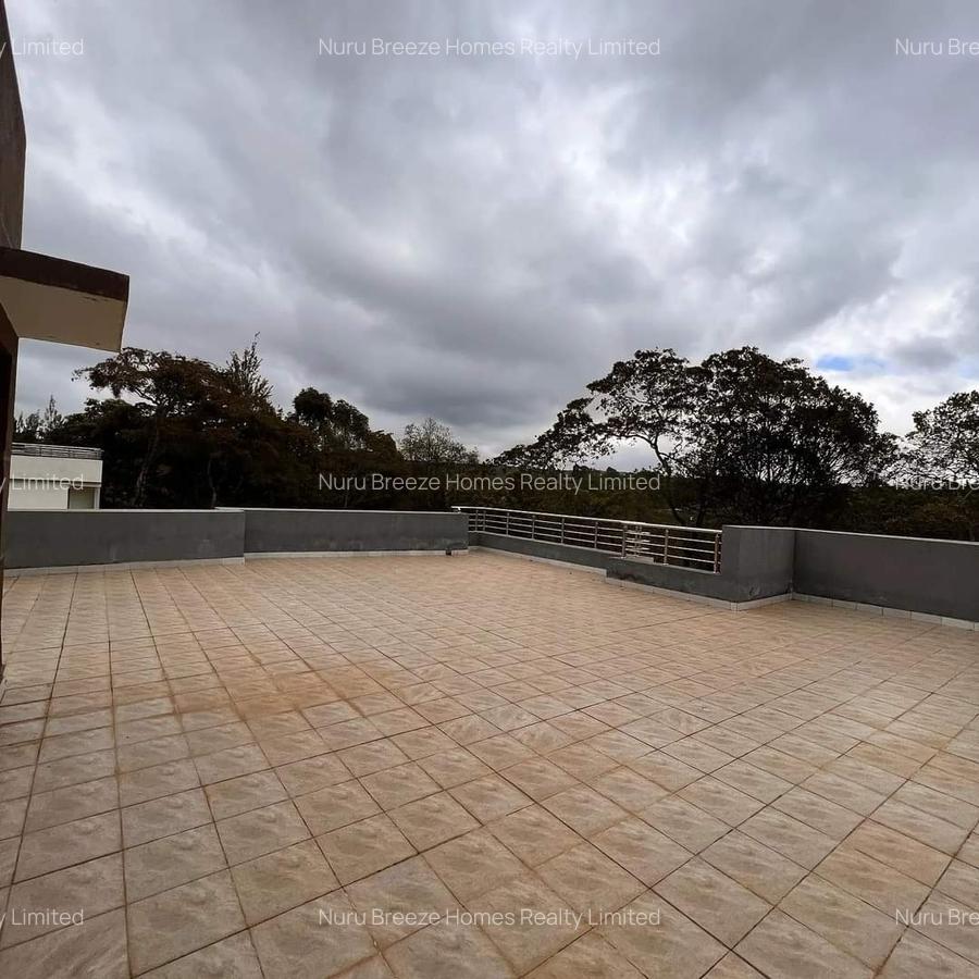 5 Bed Townhouse with En Suite in Karen - 19