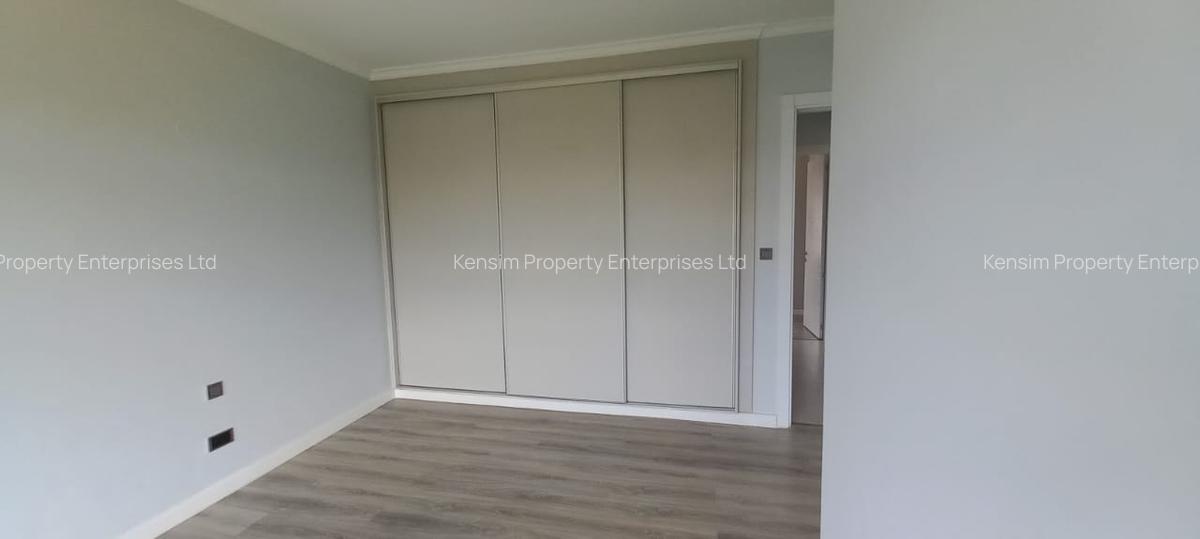 4 Bed Townhouse with En Suite in Runda - 2