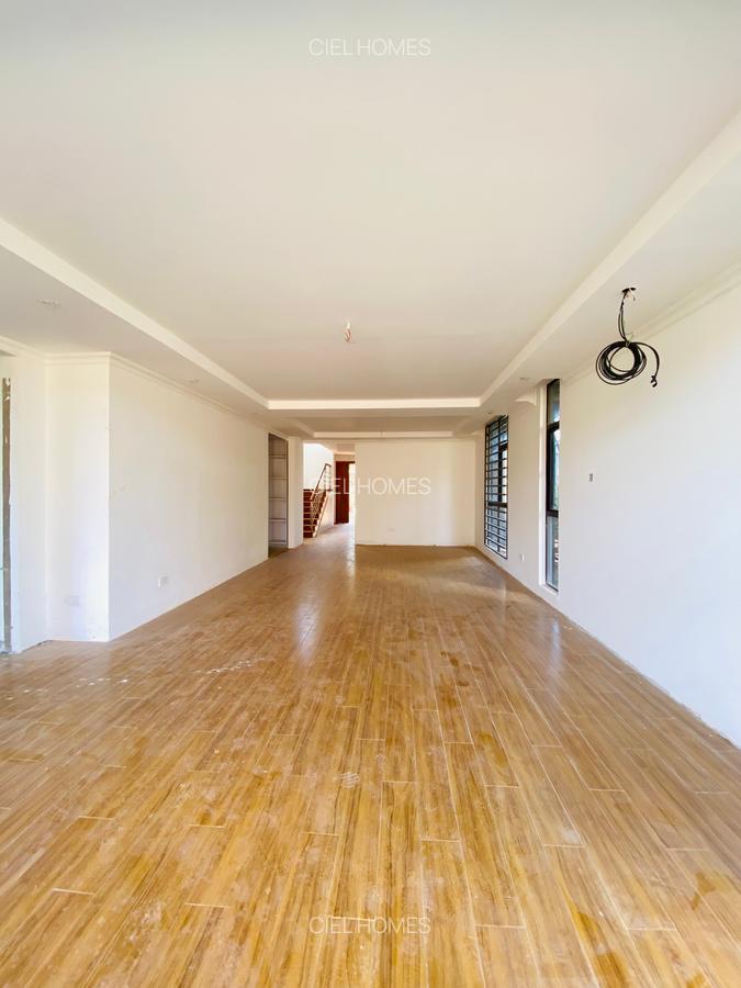 4 Bed Villa with En Suite at Njathaini Road - 9