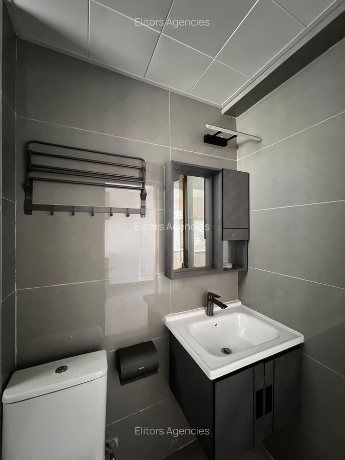 1 Bed Apartment with En Suite at Riverside Drive - 18