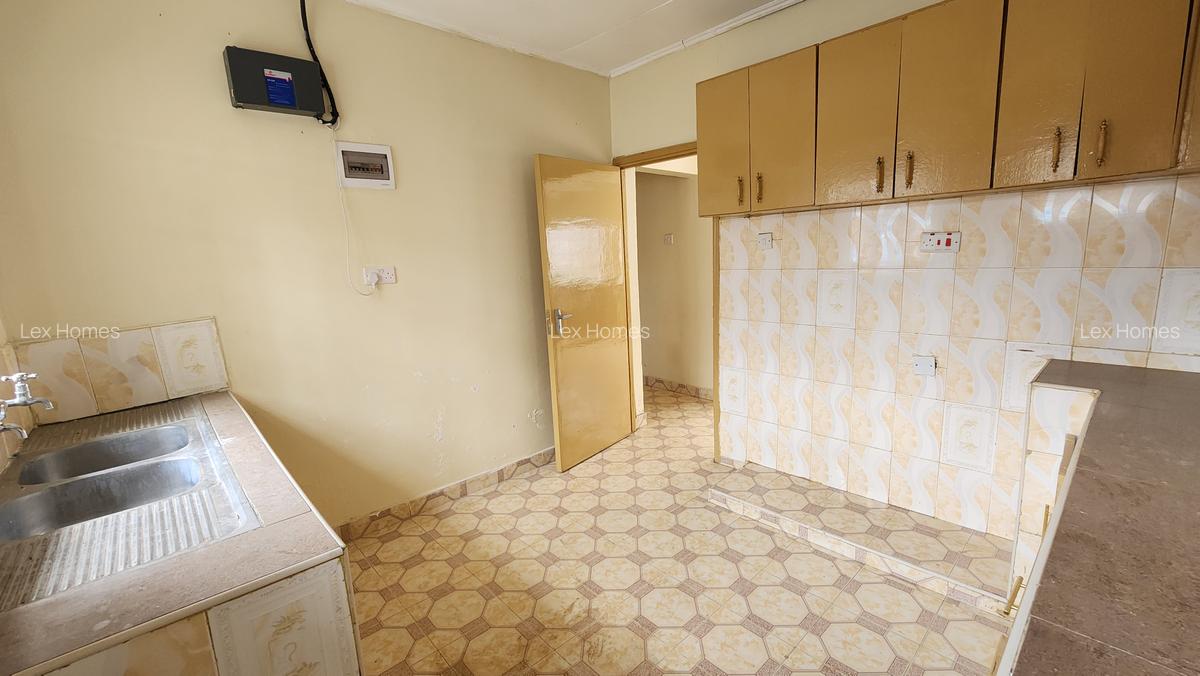 3 Bed House with En Suite at Rimpa Road - 7