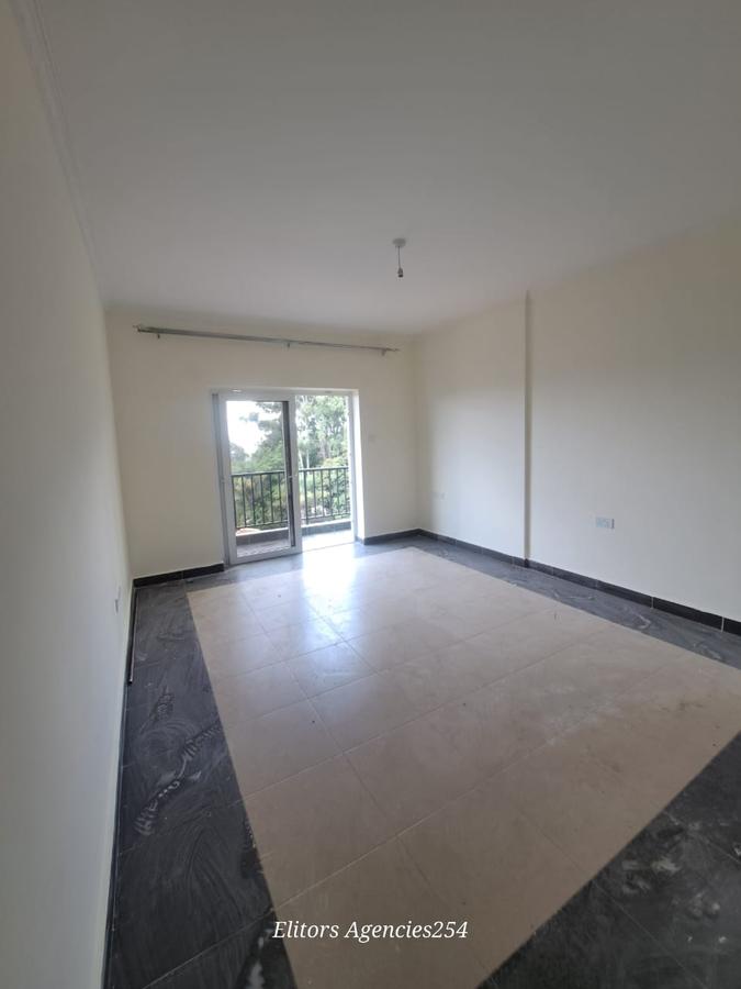 2 Bed Apartment with En Suite at Hatheru Road - 10