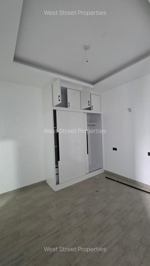 2 Bed Apartment with En Suite at Valley Acade - 7
